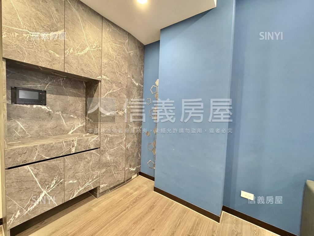 建義ＡＴＭ高樓平車房屋室內格局與周邊環境