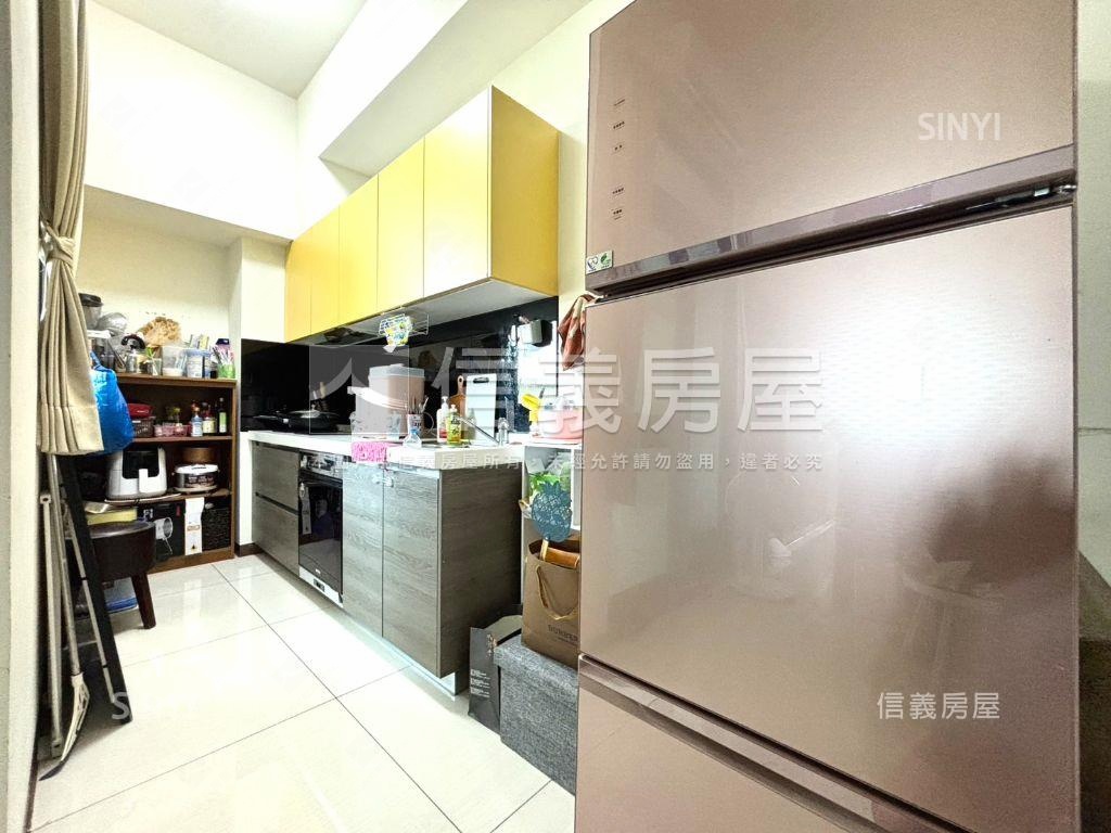 ㊝小王子★約８年｜三房車房屋室內格局與周邊環境