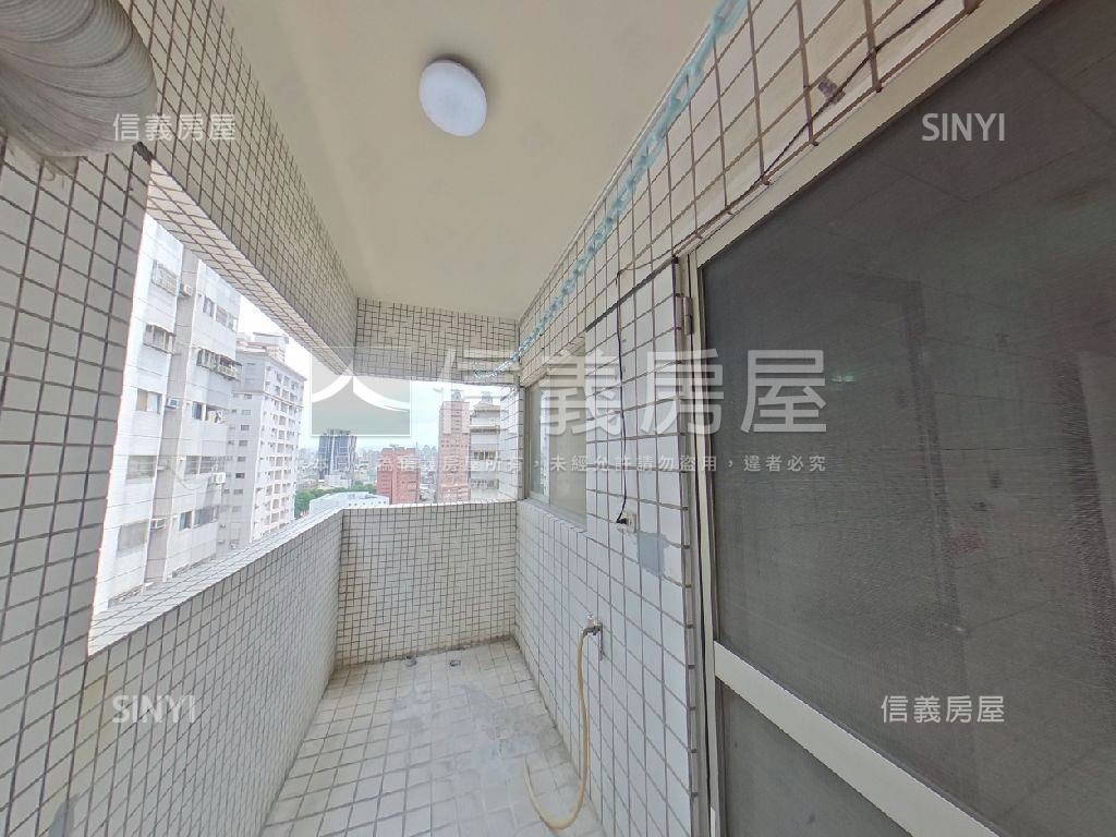 長億攬翠三房＋Ｂ１車位房屋室內格局與周邊環境