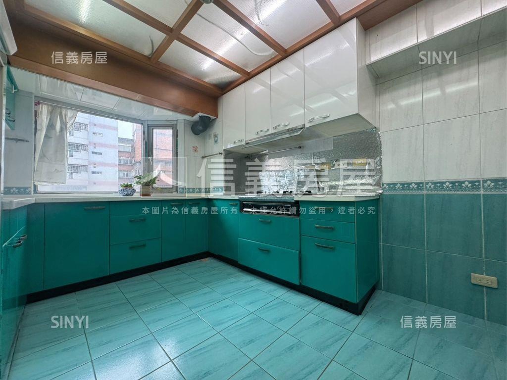 老莊樓中樓稀有釋出房屋室內格局與周邊環境