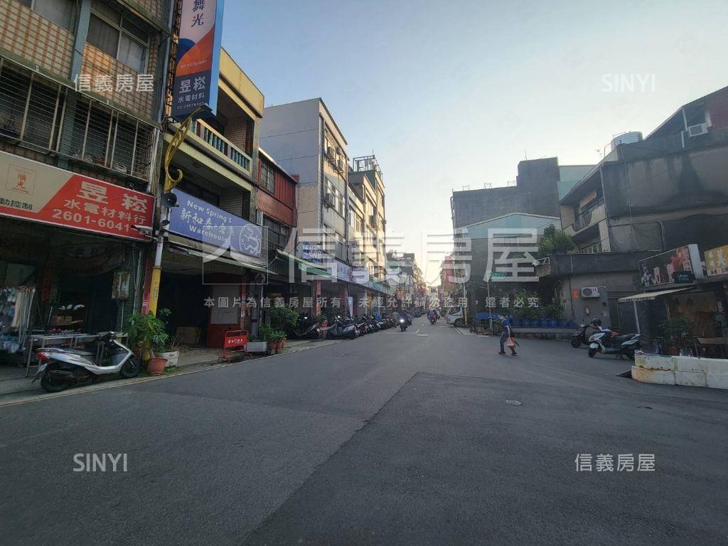 中正路大面寬土地房屋室內格局與周邊環境