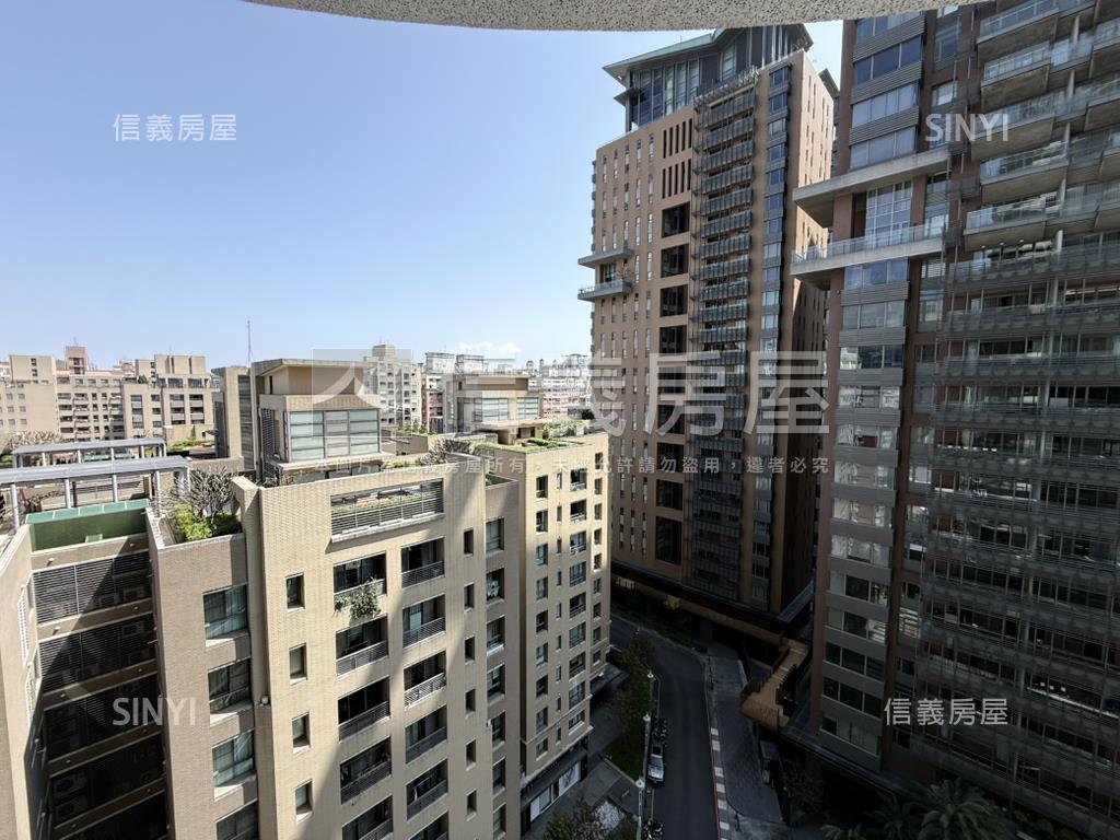 富旺天際高樓兩房平車房屋室內格局與周邊環境