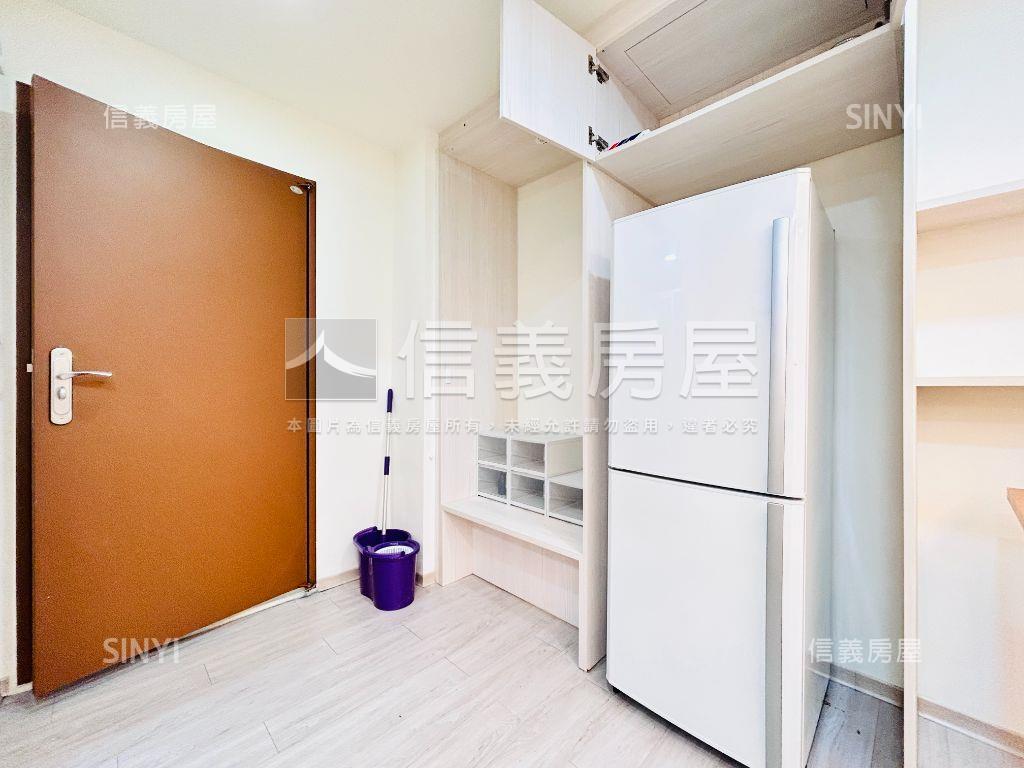 中山捷運小資美兩房房屋室內格局與周邊環境