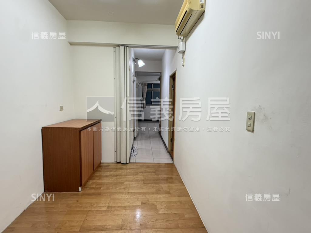 近大坪林捷運站低樓層２樓房屋室內格局與周邊環境