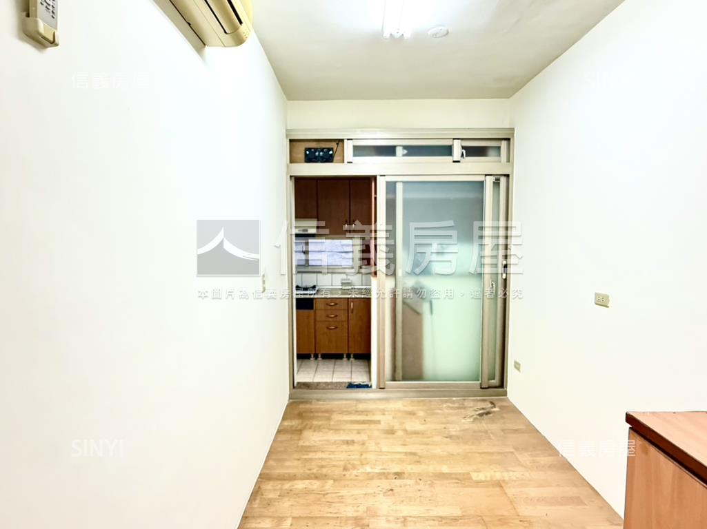 近大坪林捷運站低樓層２樓房屋室內格局與周邊環境