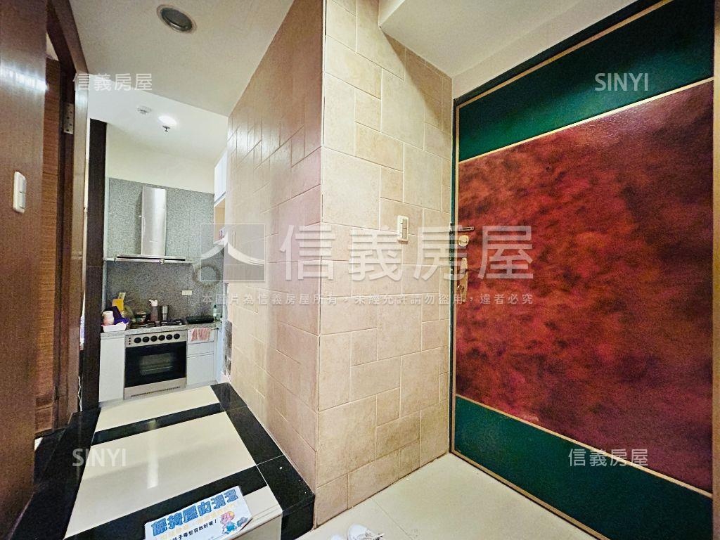 康和山河景如畫房屋室內格局與周邊環境