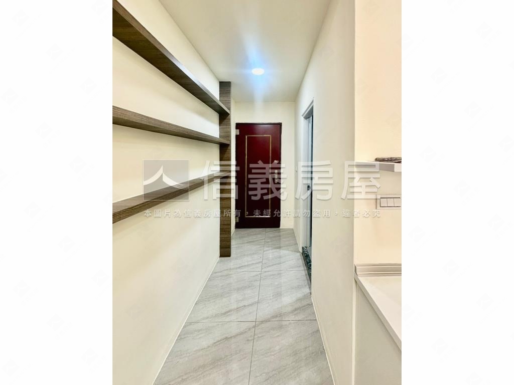 中區雙商圈機能美套房房屋室內格局與周邊環境