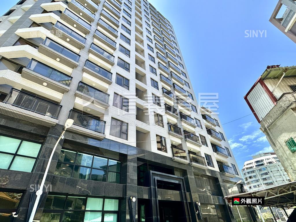 鹽埕✨和築馥寓兩房平車房屋室內格局與周邊環境