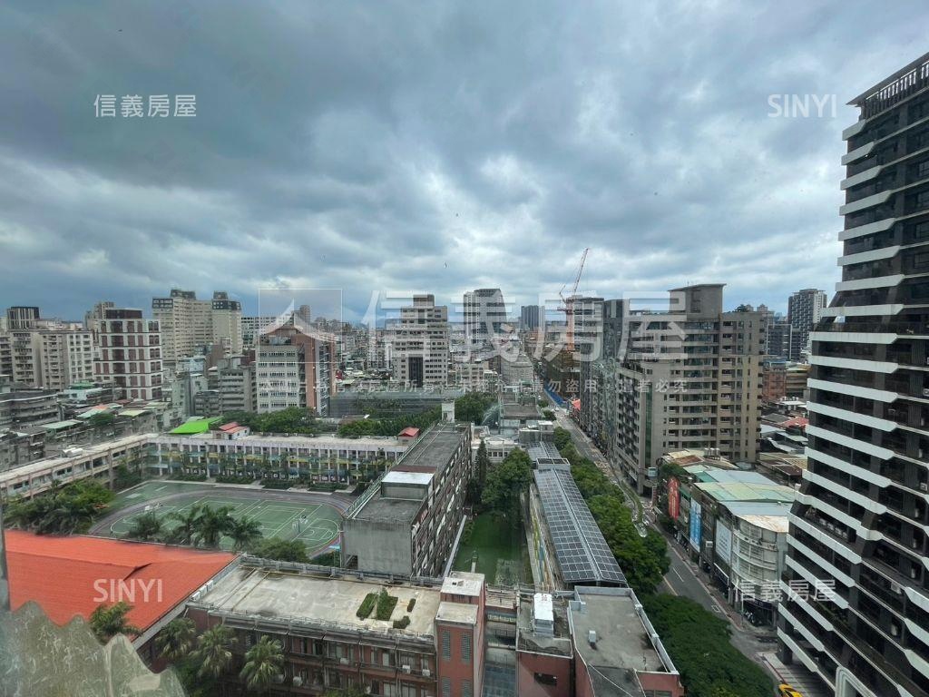 北市高樓景觀美宅房屋室內格局與周邊環境