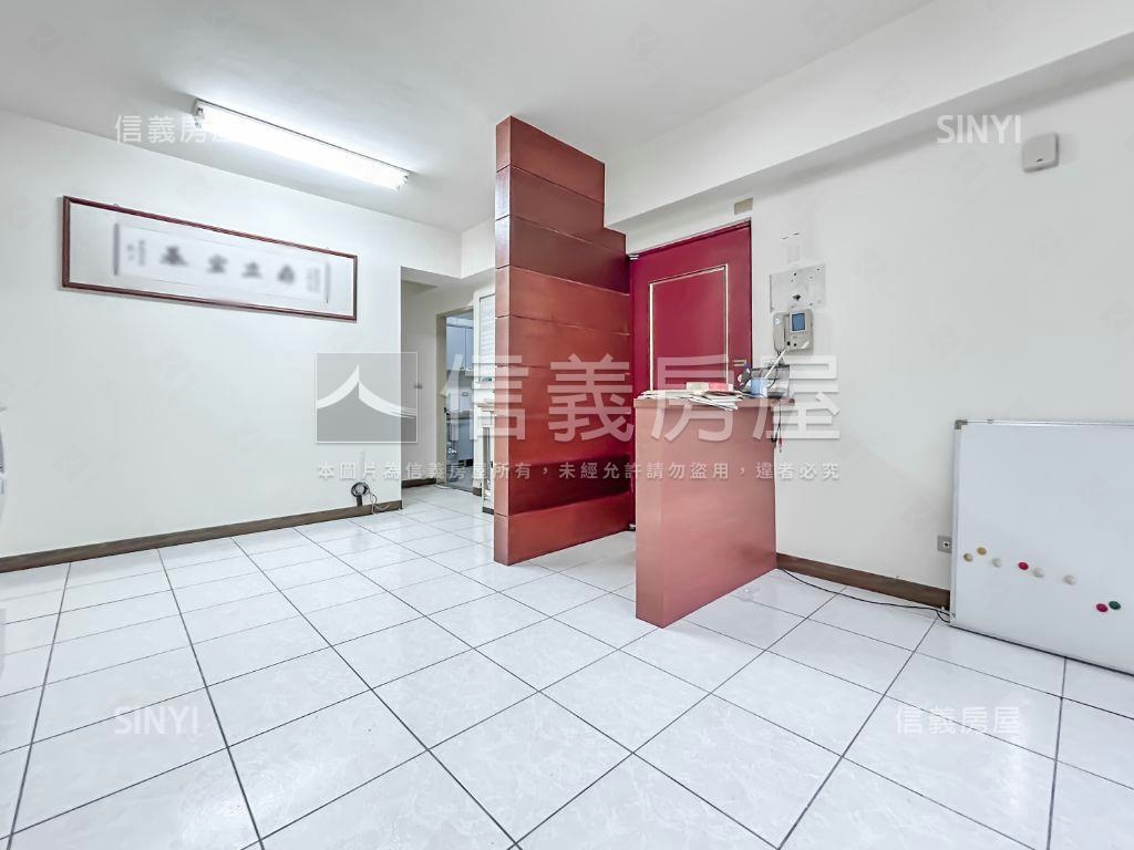 近夢想社區民族華廈３房房屋室內格局與周邊環境