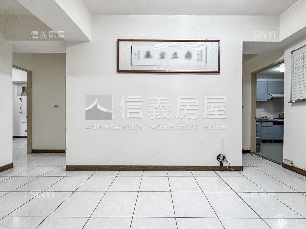 近夢想社區民族華廈３房房屋室內格局與周邊環境