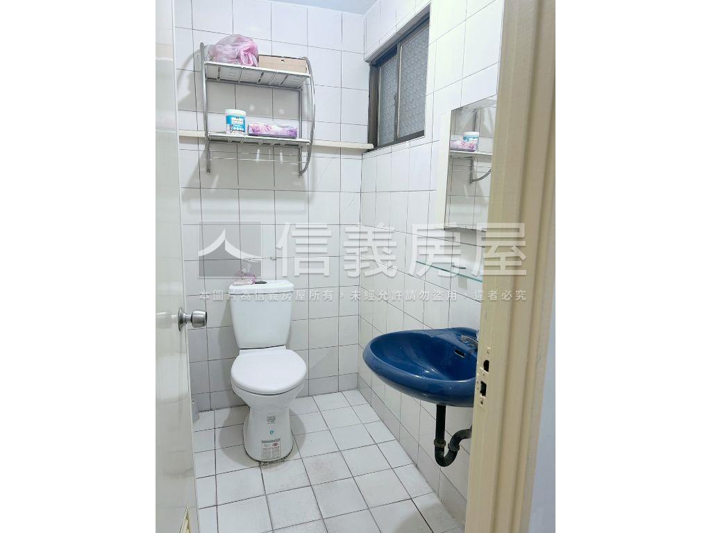 大豐一路正路騎樓透天店住房屋室內格局與周邊環境