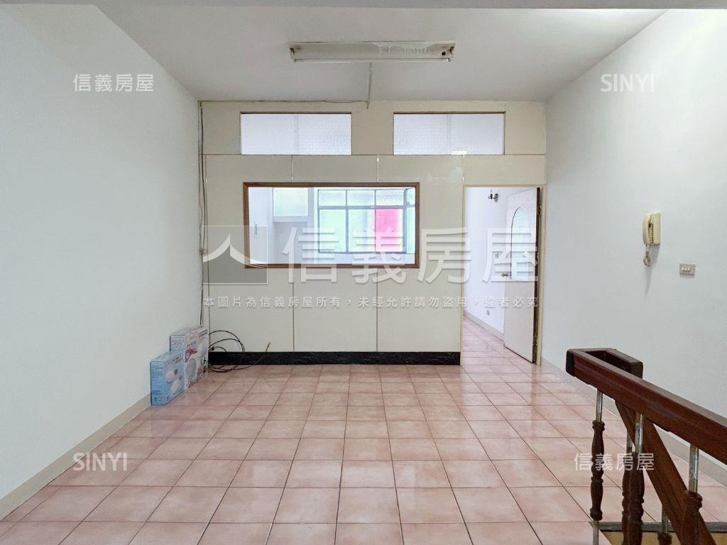 大豐一路正路騎樓透天店住房屋室內格局與周邊環境