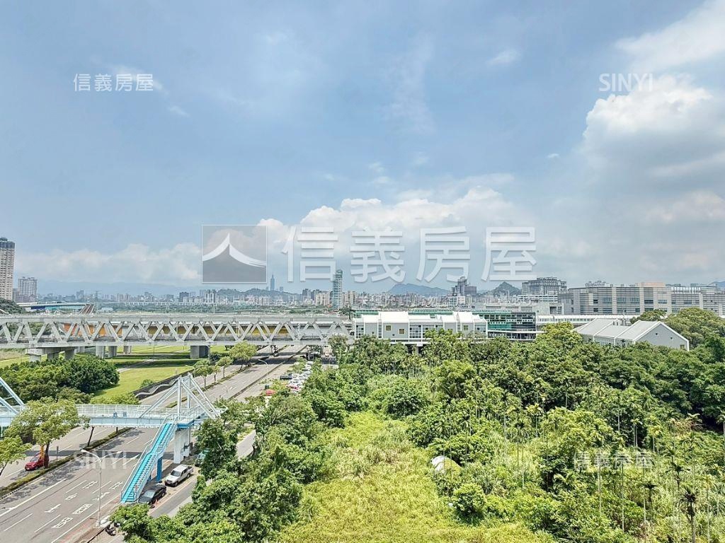 波爾多景觀ＳＯＨＯ裝潢宅房屋室內格局與周邊環境