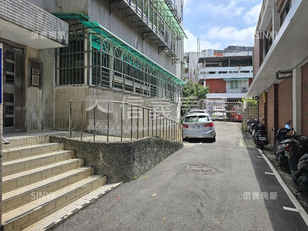 中銀山莊景觀戶房屋室內格局與周邊環境