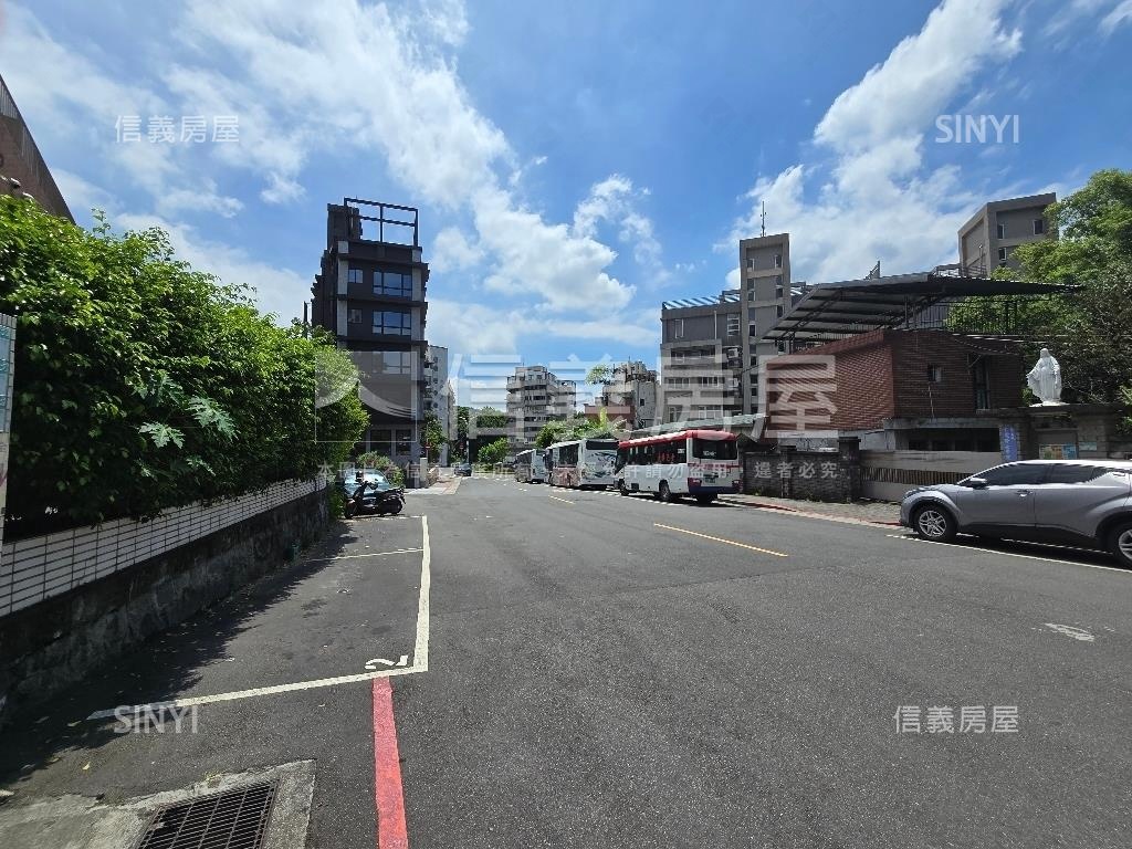 中銀山莊景觀戶房屋室內格局與周邊環境