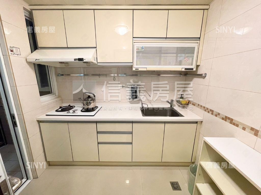 森之呼吸‧美麗二房車位房屋室內格局與周邊環境