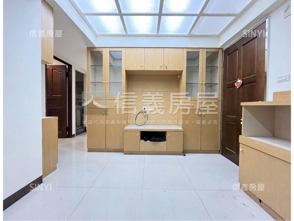 近捷運～小資電梯兩房房屋室內格局與周邊環境