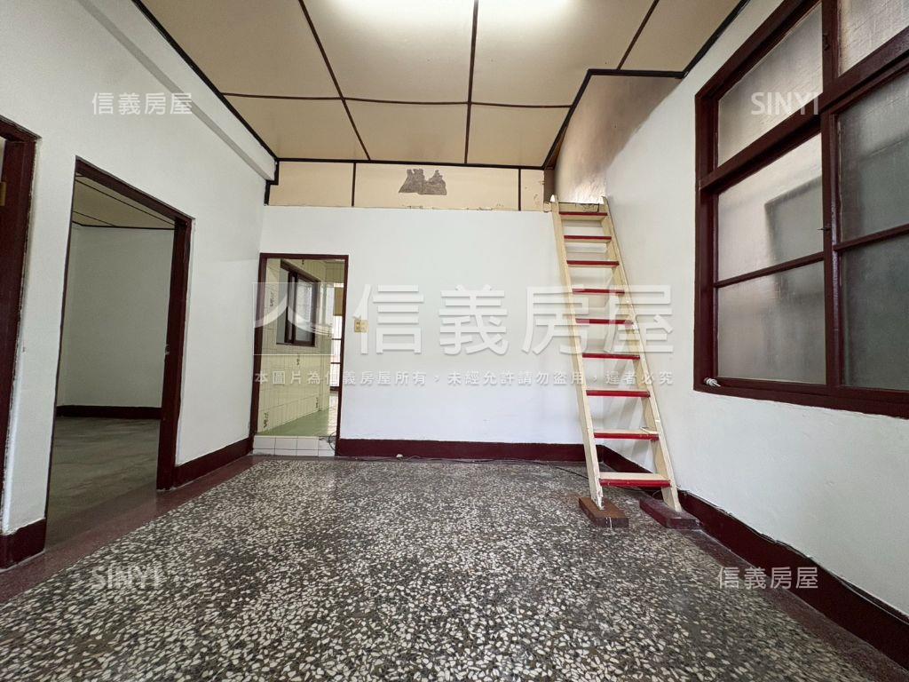 富農面寬約７米平房房屋室內格局與周邊環境