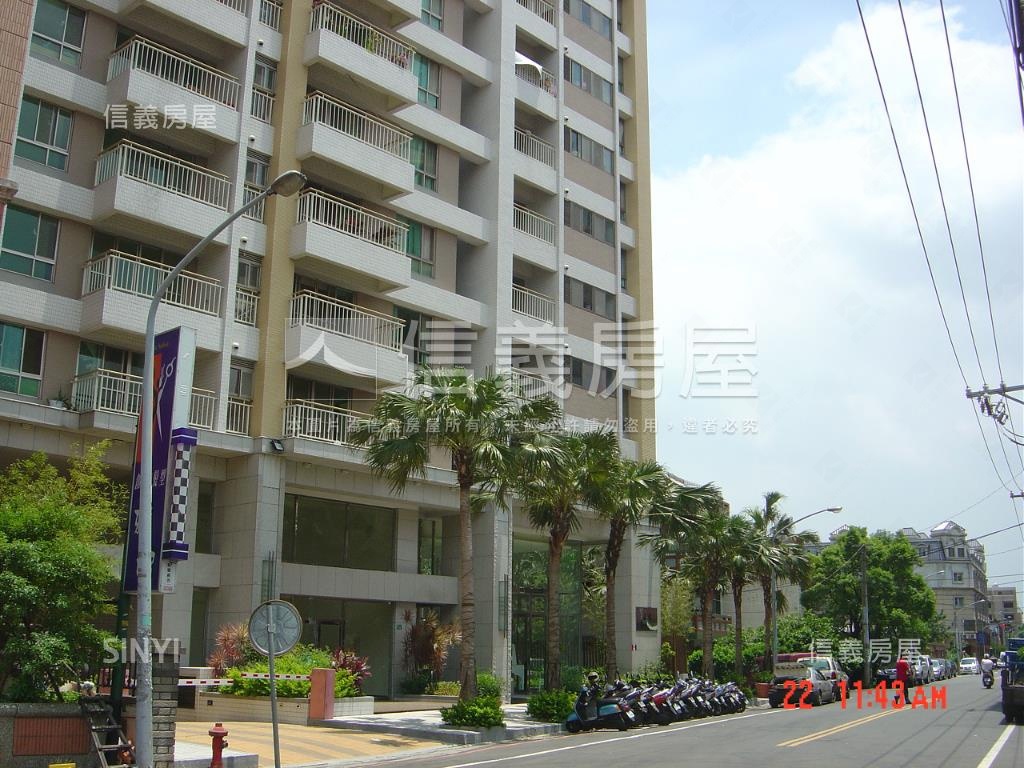 龍安清庭三房車位房屋室內格局與周邊環境