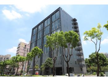 永寧捷運旁２戶雙併新店面