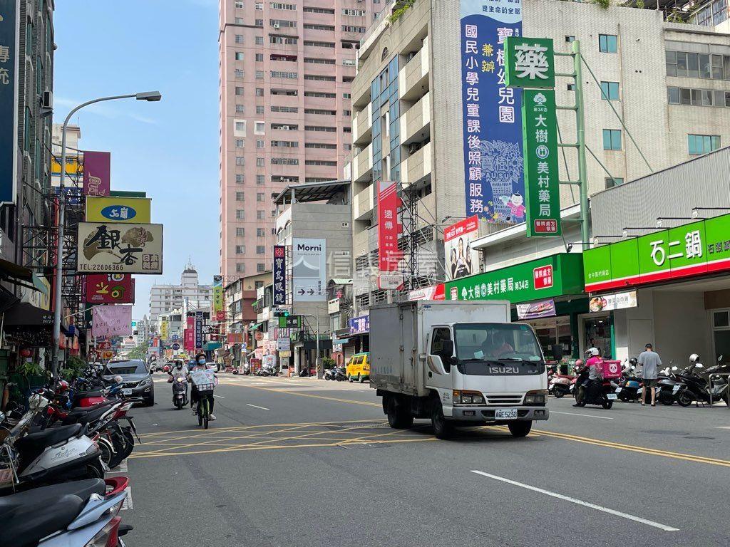 美村商圈低總價小店面房屋室內格局與周邊環境