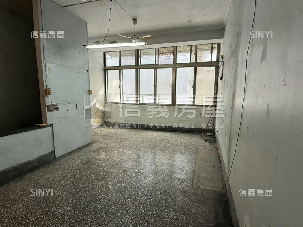 奇岩公寓２樓稀有釋出房屋室內格局與周邊環境