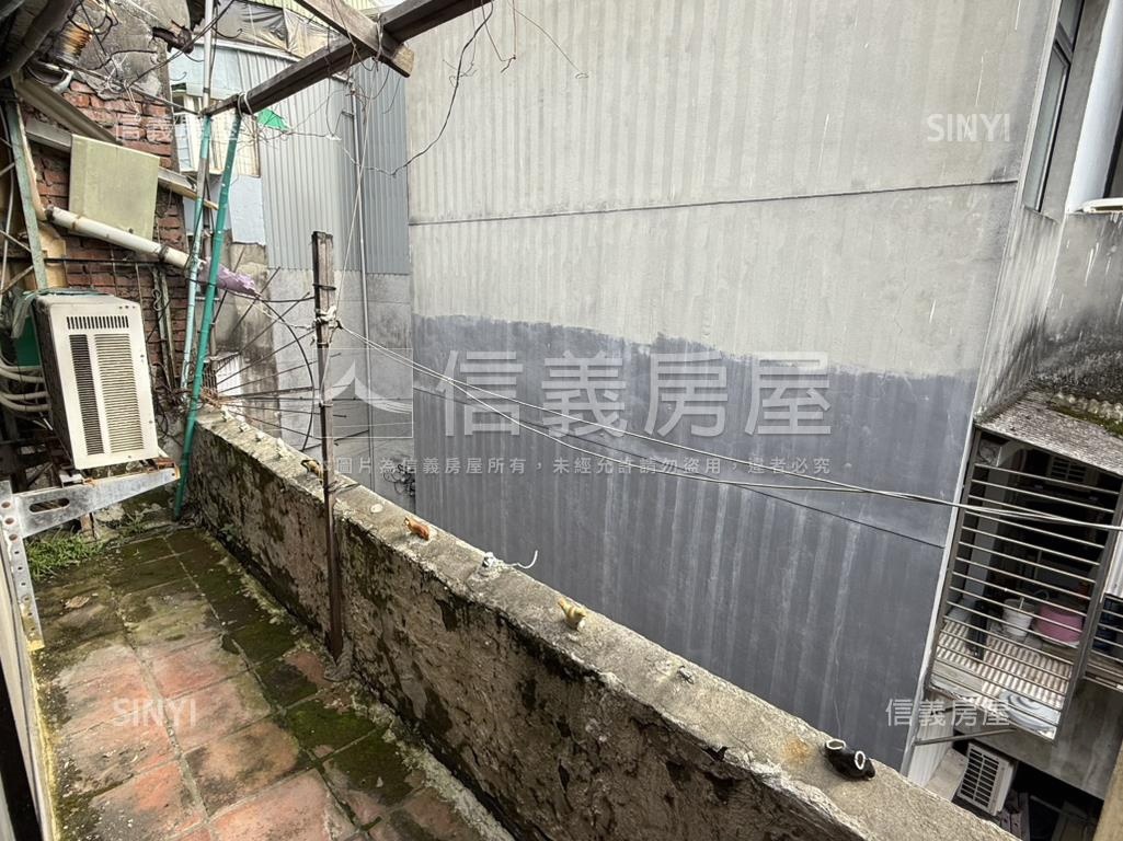奇岩公寓２樓稀有釋出房屋室內格局與周邊環境