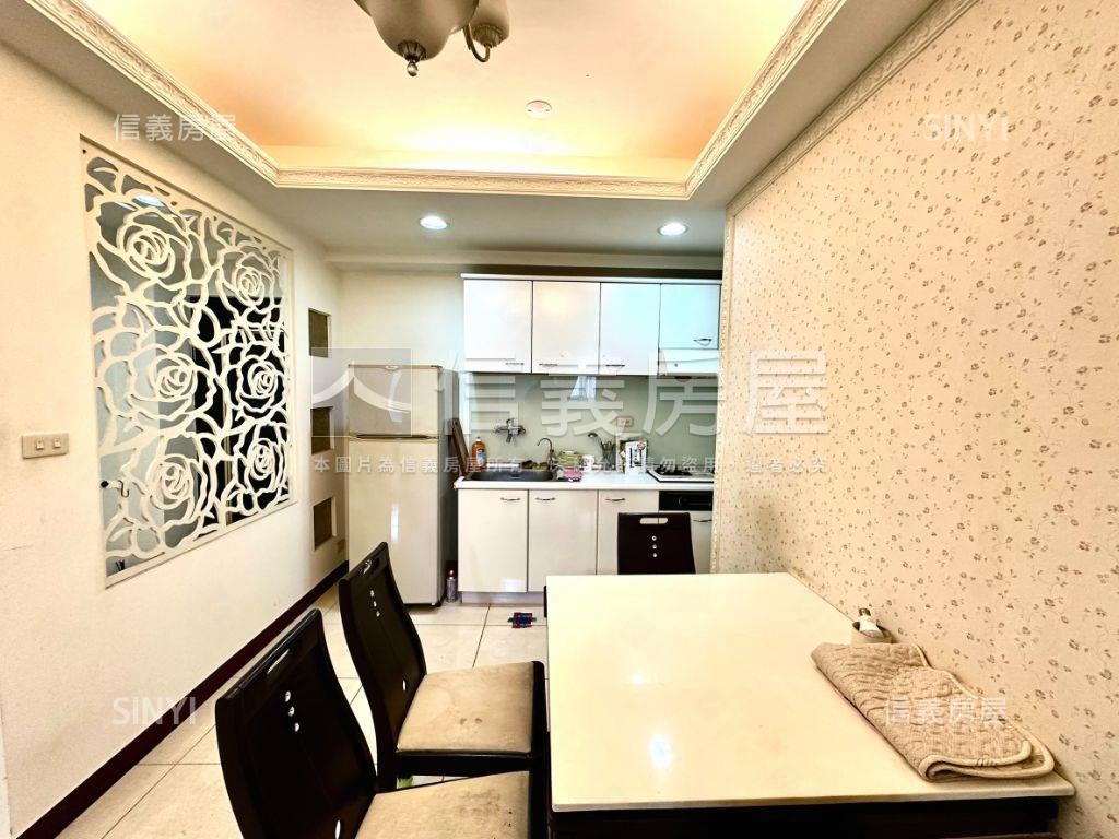 近文華高中低總價三房房屋室內格局與周邊環境