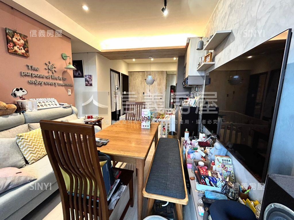 明日朗朗高樓層三房雙車位房屋室內格局與周邊環境