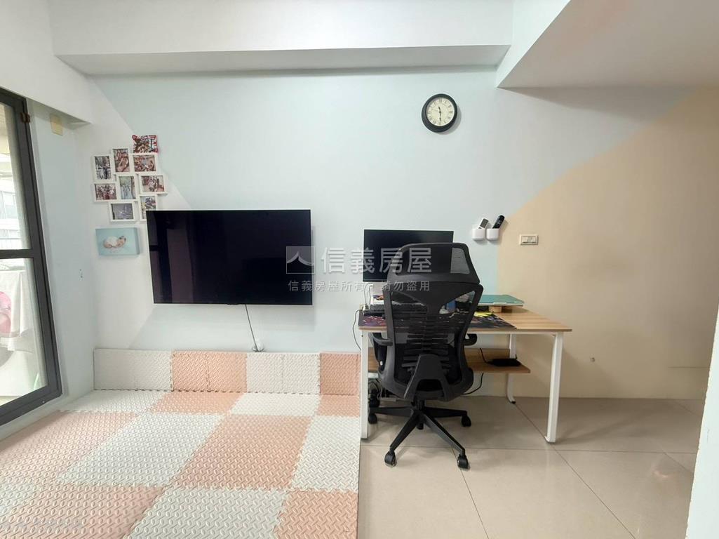 輕屋齡｜溫馨｜兩房平車房屋室內格局與周邊環境