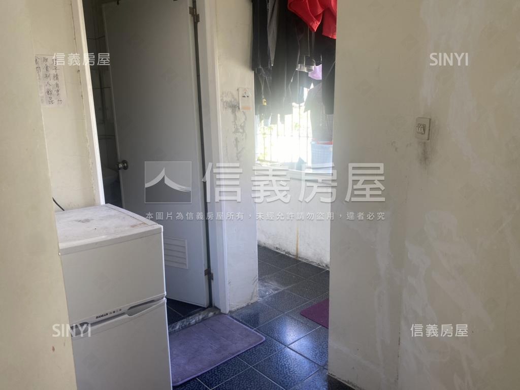 台北橋捷運站旁收租屋房屋室內格局與周邊環境