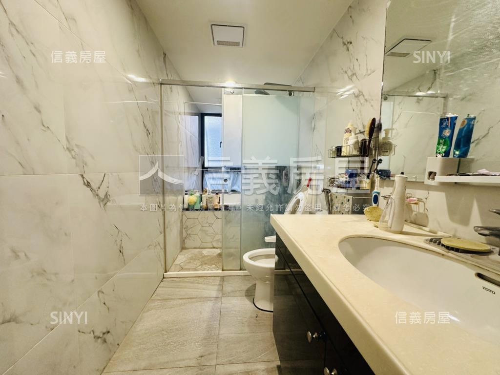 重劃區近未來Ｇ０１店墅房屋室內格局與周邊環境