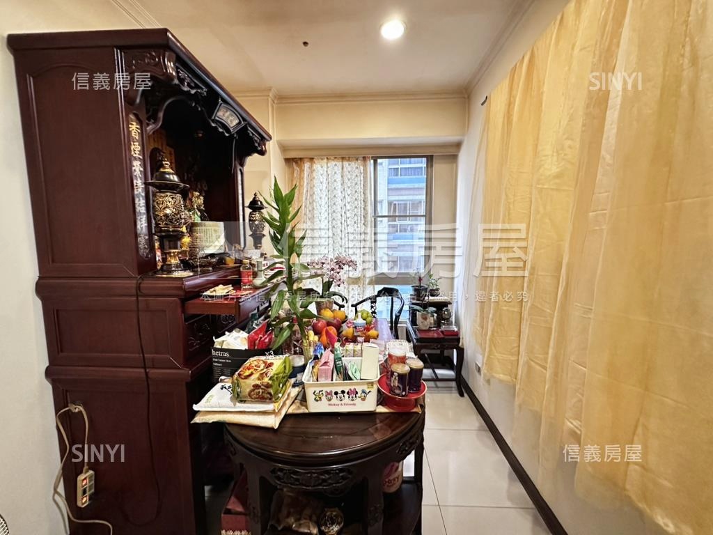 ★萬寶隆經典３房美宅房屋室內格局與周邊環境