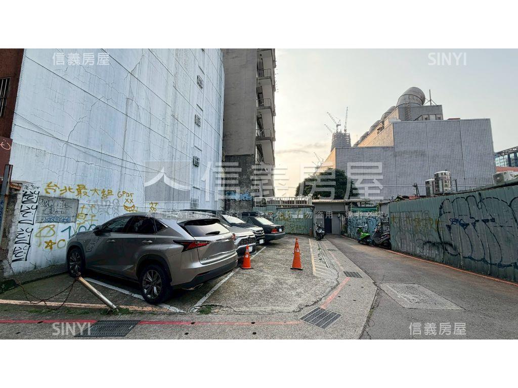 北車捷運旁商用土地房屋室內格局與周邊環境