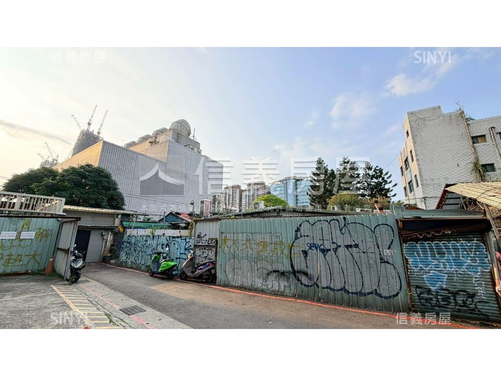 北車捷運旁商用土地房屋室內格局與周邊環境