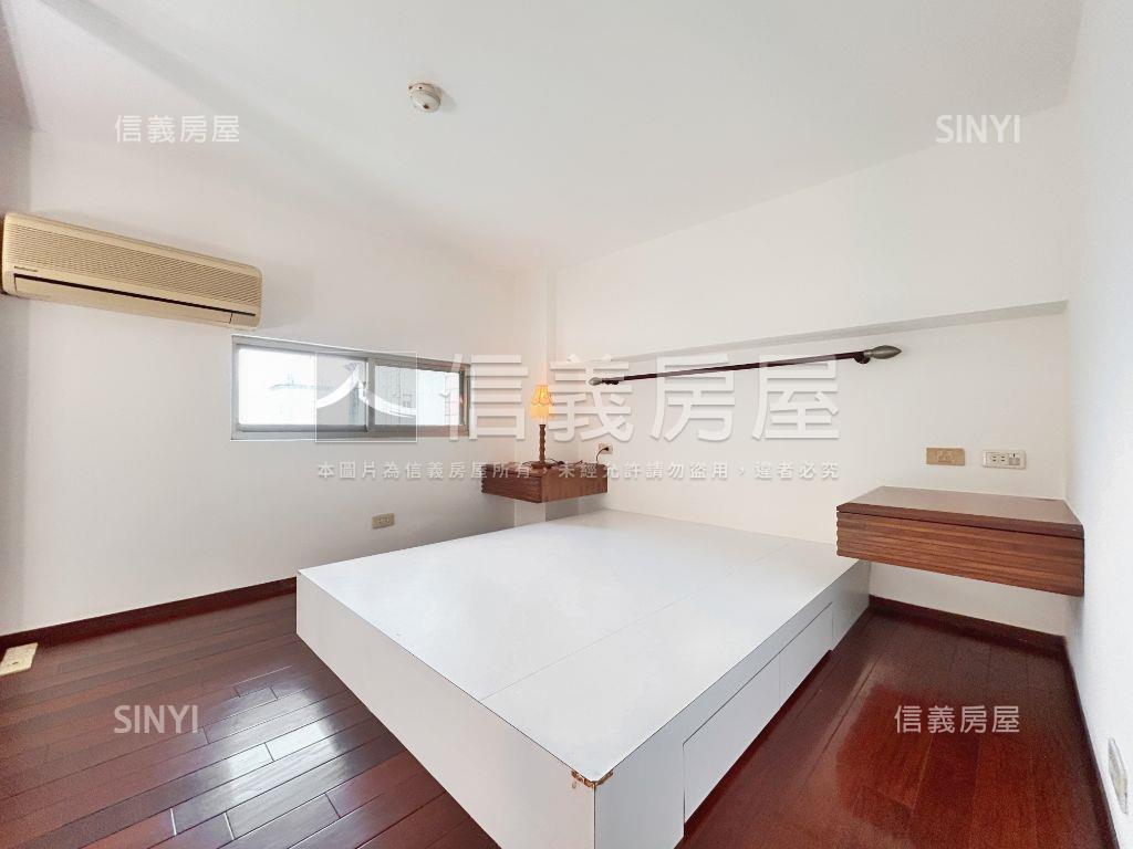 伊吉邦。設計師的家附車位房屋室內格局與周邊環境