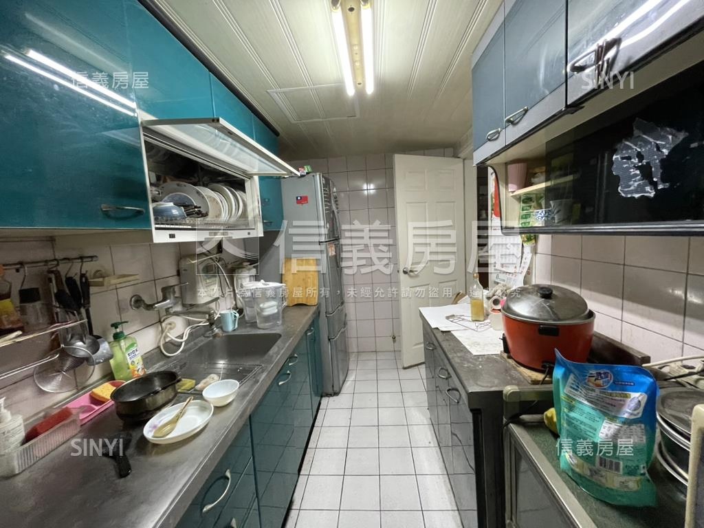 湳雅大商圈空三Ｃ區三房房屋室內格局與周邊環境