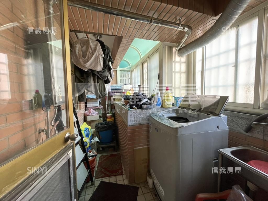 湳雅大商圈空三Ｃ區三房房屋室內格局與周邊環境