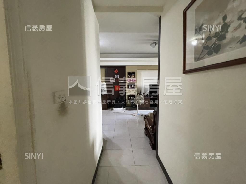 湳雅大商圈空三Ｃ區三房房屋室內格局與周邊環境