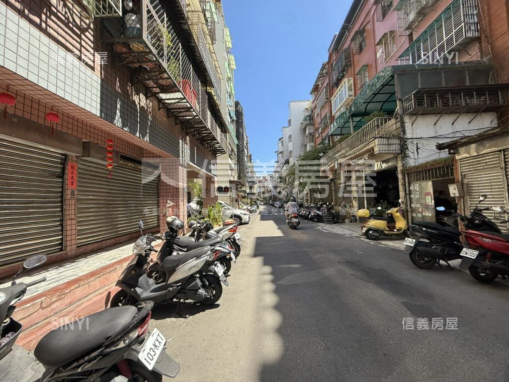 低公設電梯三房車位房屋室內格局與周邊環境