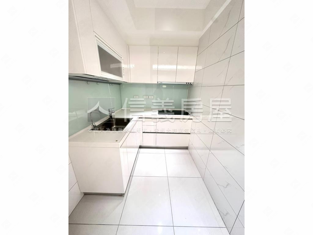 北側丹麥琥珀精美裝潢小宅房屋室內格局與周邊環境