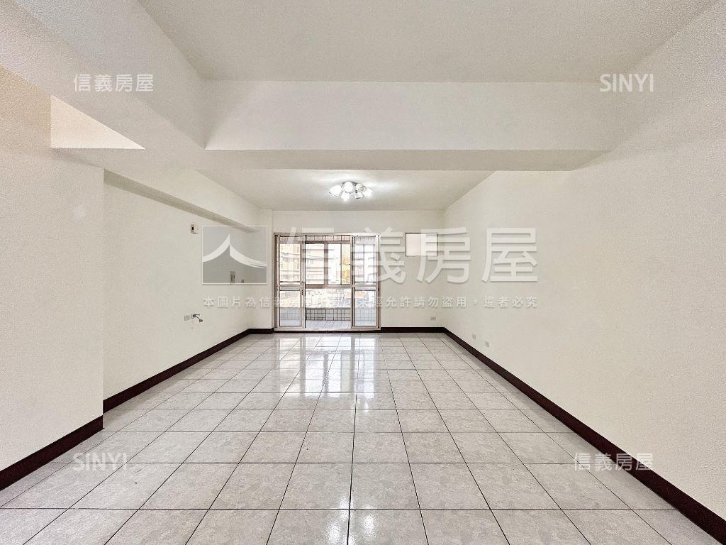 明志學府四房含車位房屋室內格局與周邊環境