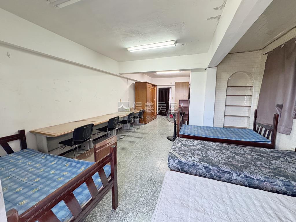 文化商圈。邊間景觀宅房屋室內格局與周邊環境