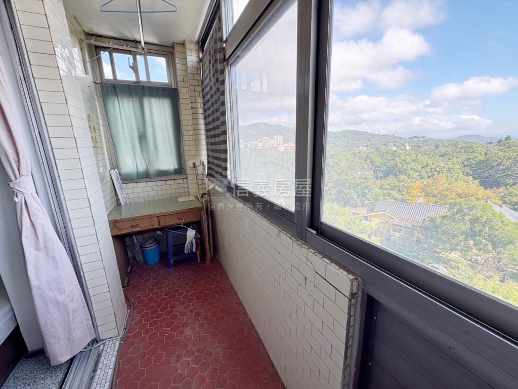 文化商圈。邊間景觀宅房屋室內格局與周邊環境