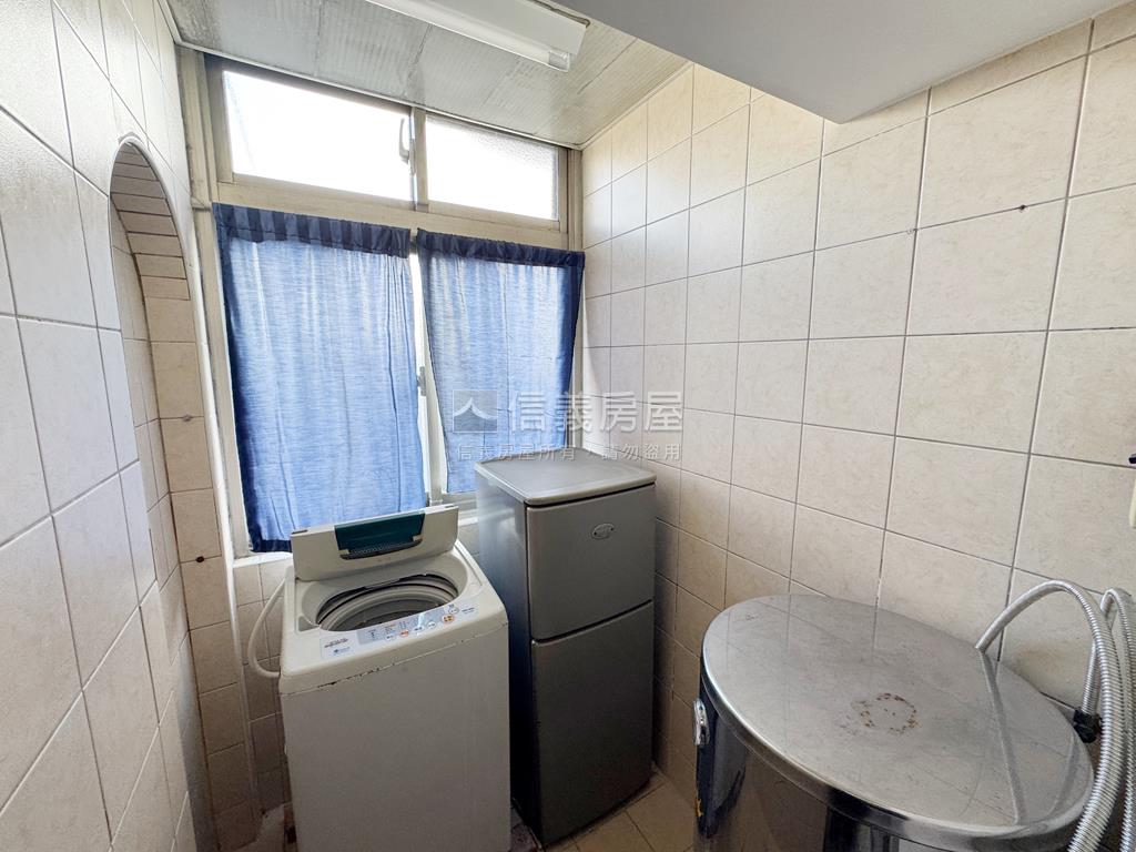 文化商圈。邊間景觀宅房屋室內格局與周邊環境