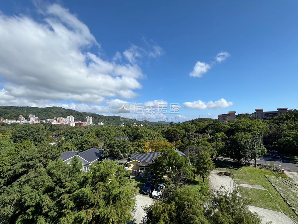 文化商圈。邊間景觀宅房屋室內格局與周邊環境