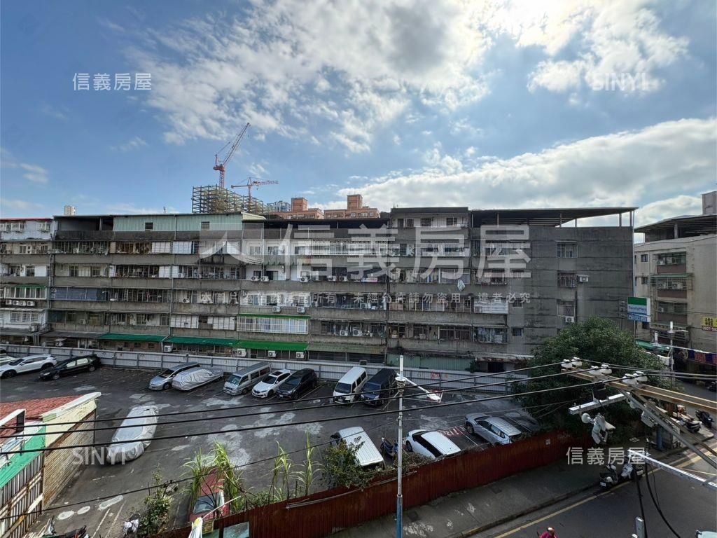 近捷運江子翠４房美寓房屋室內格局與周邊環境
