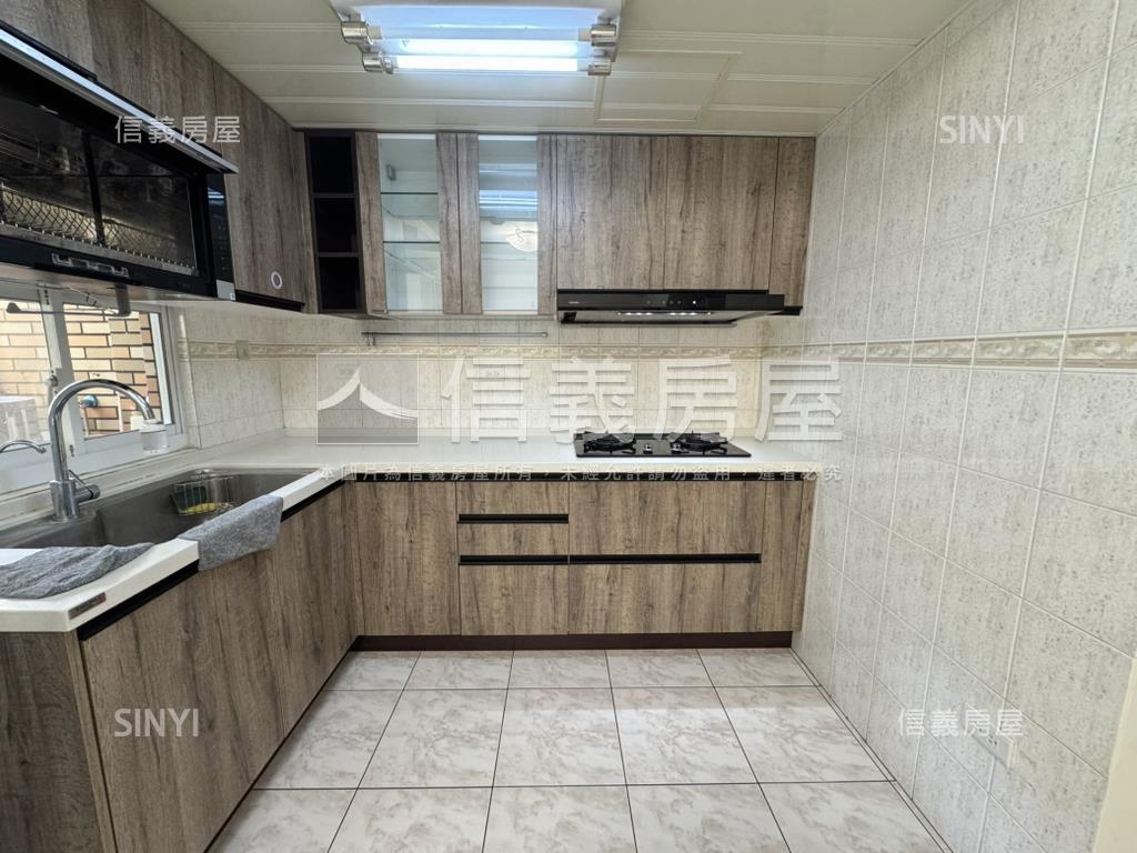 青埔旁透天別墅｜萬能別莊房屋室內格局與周邊環境