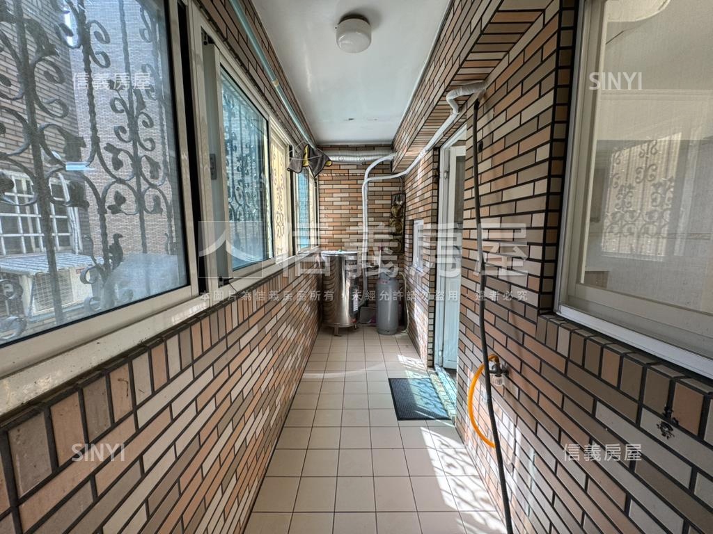 青埔旁透天別墅｜萬能別莊房屋室內格局與周邊環境